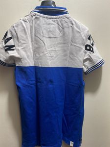 Size L Being Human