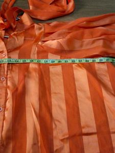 Cape Style Top (Size 48 -52)