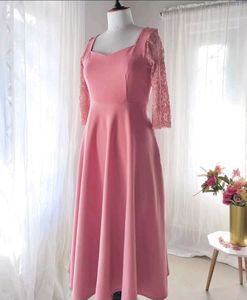 Elegant Pink Midi Dress