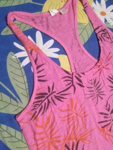 Women's Top