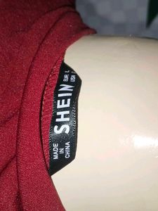 (100)Red Tulle Sleeve Bodysuit