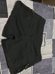 Y2k Black Low Rise Cargo Shorts with Stud Detail