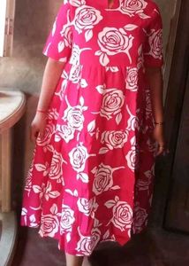 🌹 Rose Print Midi Dress