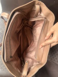 SALE ‼️Caprese Tote Bag