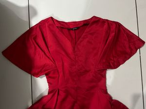 Chic Red V-Neck Flutter Sleeve Mini Dress