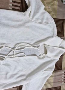 white shrug /top