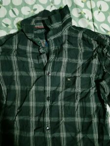 Men's Plaid Button-Up Shirt
