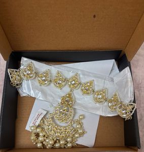 Beautiful Maang Tikka with Pearls