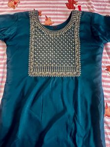 Elegant Teal Embroidered Kurta