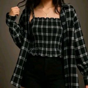 Chic Plaid Crop Top