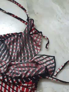 Stylish Abstract Print Top