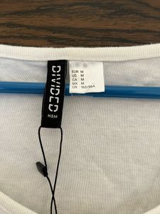 h&amp;m White Lettuce Hem Crop Top