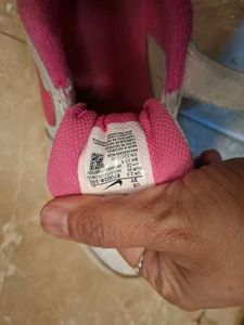 Nike White Pink Sneakers for 6 to 8 ye old