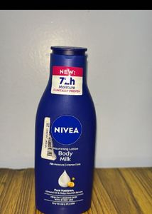 Simple Refreshing Facial Wash