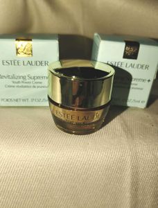 Estee Lauder Revitalizing Supreme Creme