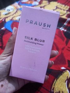 PRAUSH BEAUTY Silk Blur Primer