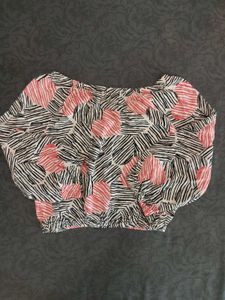 Chic Abstract Print Blouse