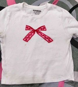 Cute Bow Graphic Tee