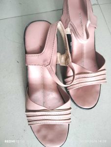 Chic Pink Wedge Sandals