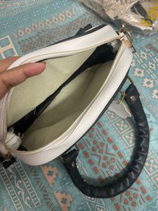 Chic White &amp; Black Handbag