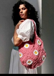 l am selling crochet handmade bag