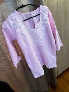 Embroidered Pink Kurta