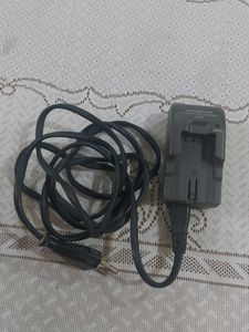 Olympus Li-10C Camera Battery Charger