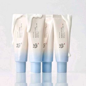 COMBO 4 Beauty of JoseonRelief Sun Aqua-Fresh Add