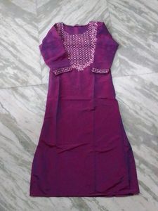 Elegant Purple Kurta Set with Embroidery