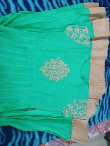 Gown Set