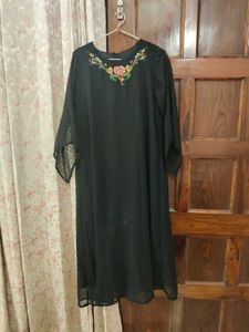 Black Embroidered Kurta