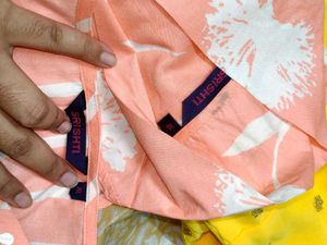 SRISHTI Peach Floral Kurta with Shrug XL