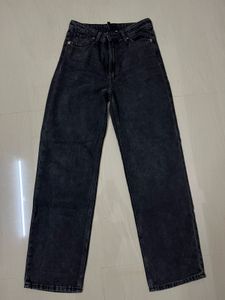 H&amp;M Straight Fit Jeans
