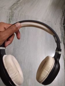 Head phone