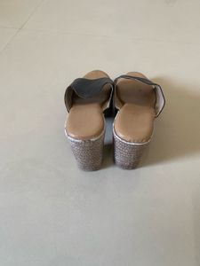 Stylish Women's Wedge Sandals
