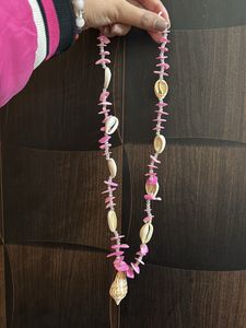 Neck Piece