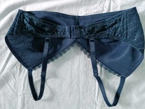 Etam Lace Trimmed Teal Bra