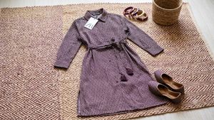 Zara Burgundy Geometric Print Long Sleeve Button-D