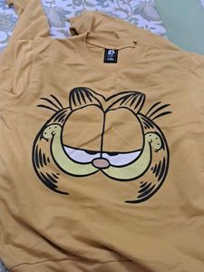 Yellow Garfield Graphic Sweatshirt