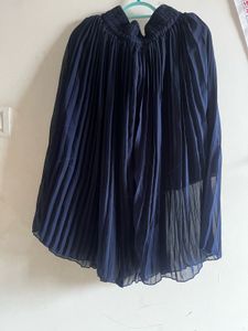 Elegant Navy Blue Pleated Skirt