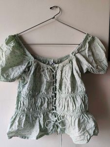 💚Cute Puff Sleeve Tie-Front Top