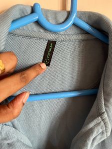 T-shirt Reliance Trends