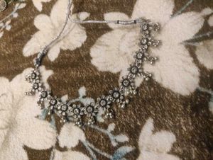 Silver Tone Floral Necklace