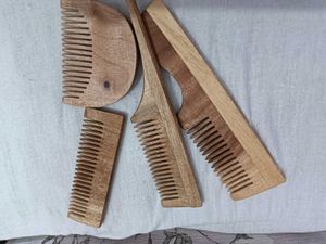 Set of 4 Wooden Combs