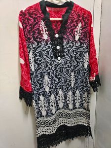 Beautiful Red And Black Print Kurti