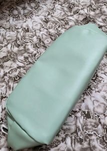 UNDERARM LIGHTENING ROLL ON