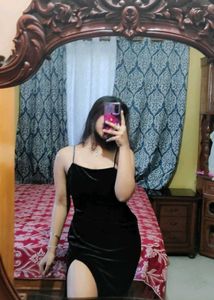 Elegant Black Velvet Maxi Dress with High Slit