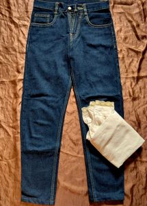 COMBO🎀 Classic Blue Jeans + Off-White Shirt