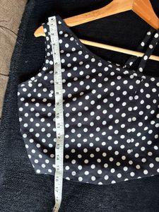 Chic Polka Dot One Shoulder Top