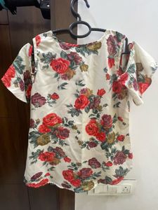Cold Shoulder Floral Top